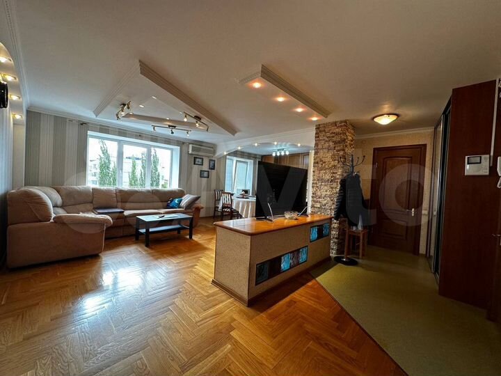 3-к. квартира, 81,1 м², 8/12 эт.