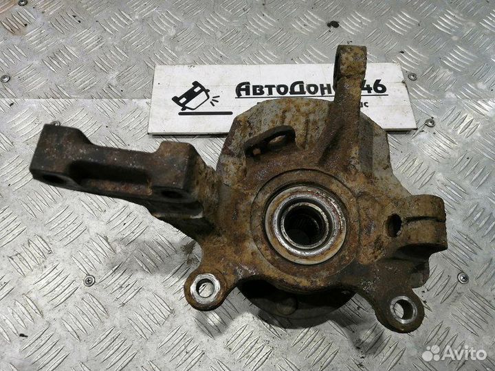 Кулак поворотный передний правый Chevrolet Lacetti