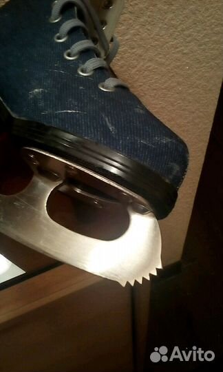 Коньки для фигурного катания Larsen