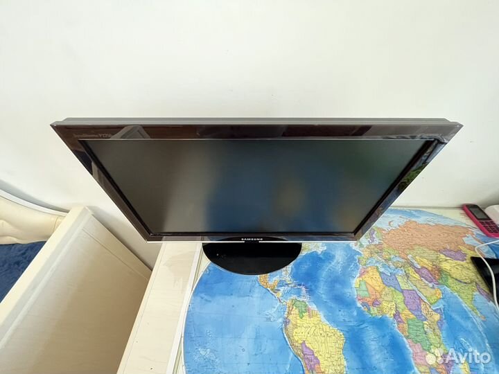 Монитор Samsung, 1920x1080