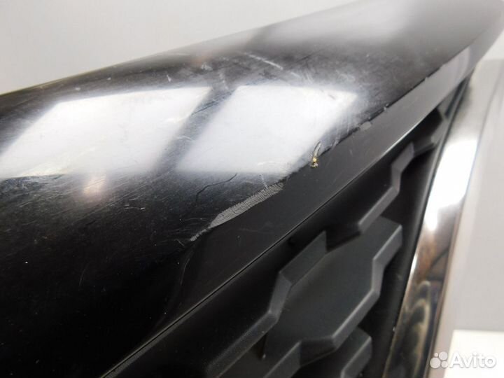 Решетка радиатора Renault Kaptur (83376)