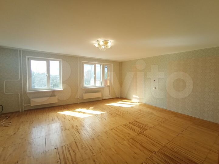 3-к. квартира, 95 м², 8/16 эт.