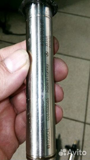 A2780700687 mercedes-benz A 278 070 06 87 форсунка