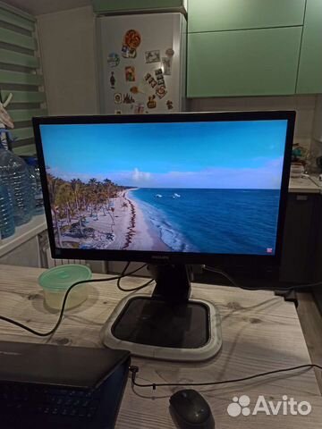 Монитор philips 22