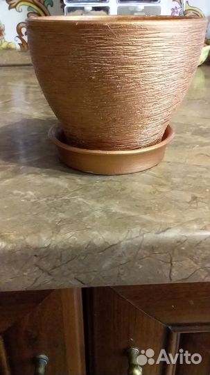 Горшки (кашпо) для цветов