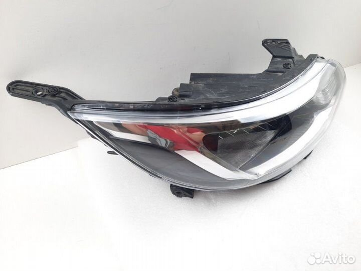 Фара правая Kia Rio 3 2015-2017