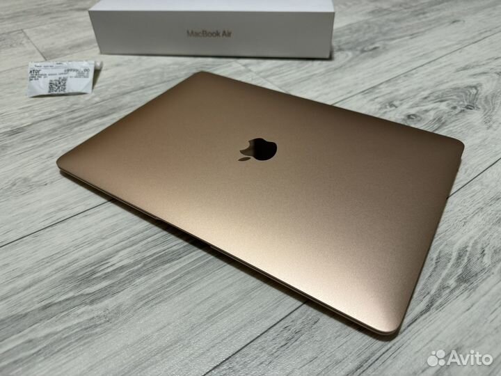 Macbook Air 13-inch/ Apple M1 chip