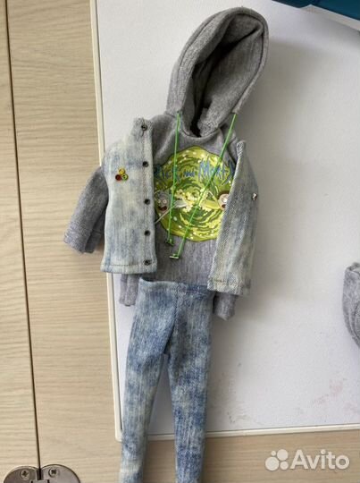 3 комплекта джинсы + толстовка для Барби
