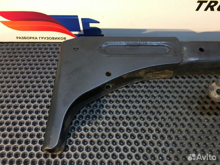 81252455200 Кронштейн крыла заднего левого