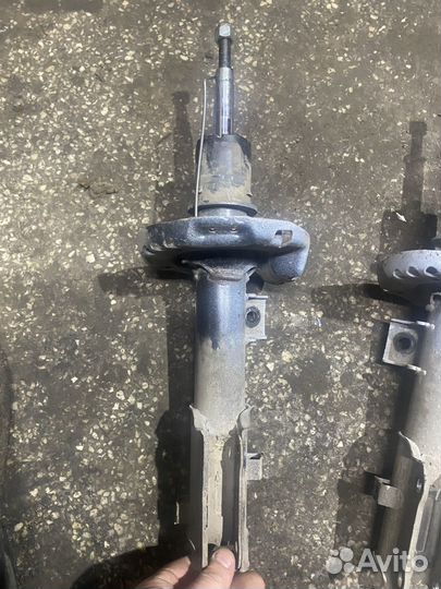 Амортизатор передний hyundai solaris 2