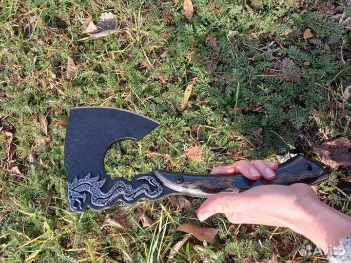 Топор цeльнометаллический художественная ковка