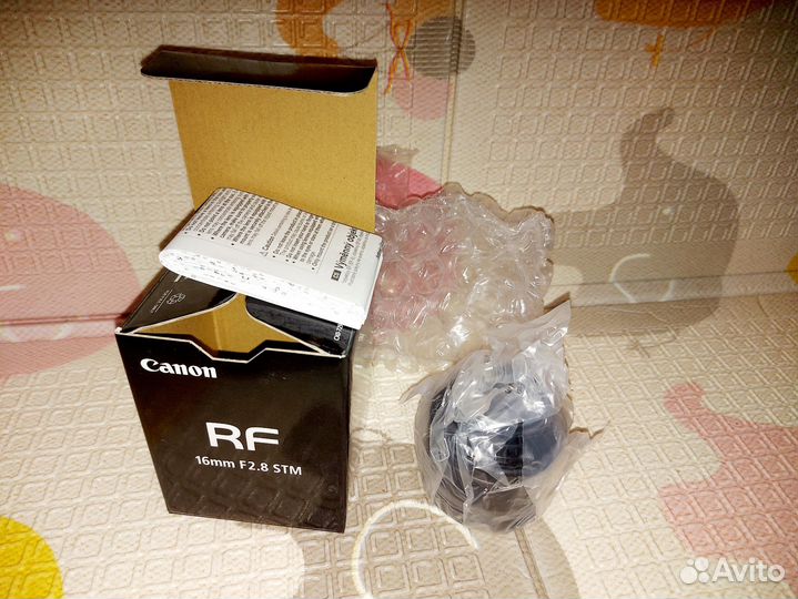 Canon RF 16mm F2.8 STM