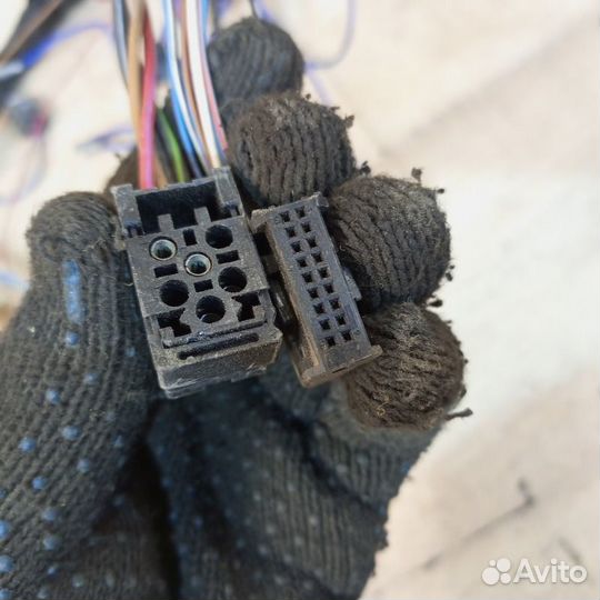 Проводка (коса) дверная передняя левая Bmw