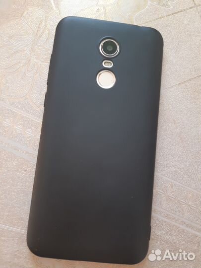 Xiaomi Redmi 5 Plus, 4/64 ГБ