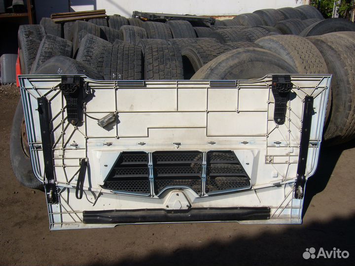 Капот Renault Premium 2