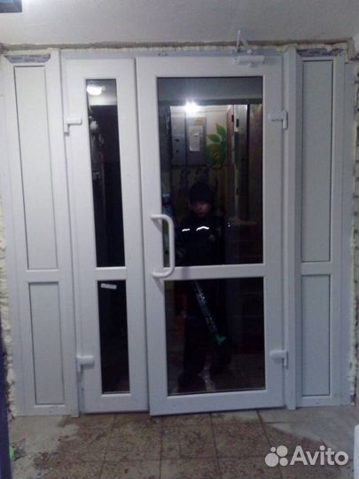 Двери пластиковые и алюминиевые