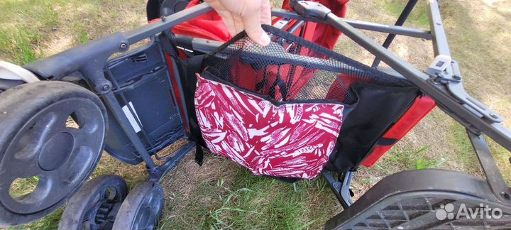 Коляска для погодок