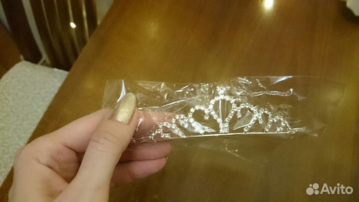 Продам диадемы со стразами. Ушки со стразами. Коро