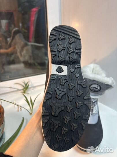 Сапоги зимние треккинговые 42