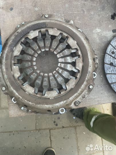 Комплект сцепления без выжимного hola 1010