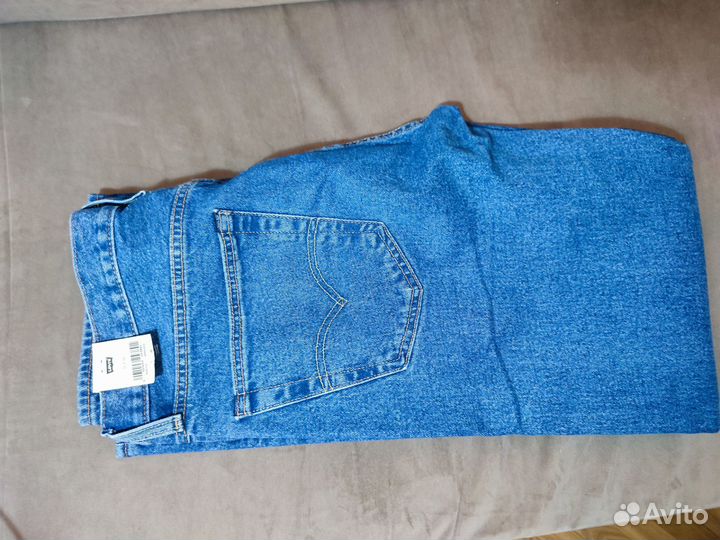 Джинсы оригинальные Levi's