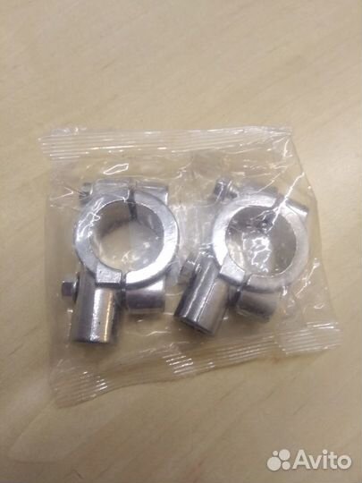 Униерсальное крепление зеркал на руль 10мм