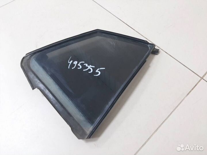 Стекло двери задней правой форточка Mazda Atenza G