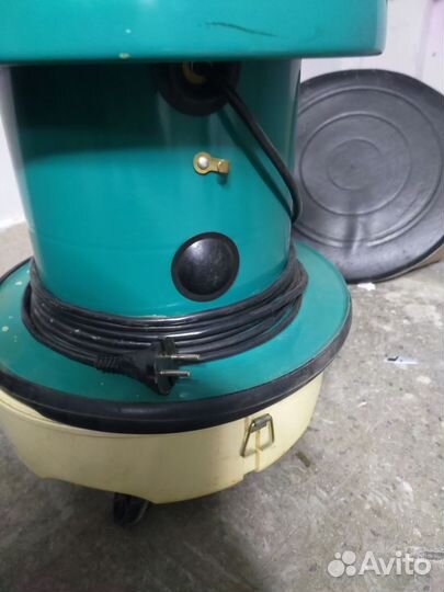 Пылесос Урал 1м СССР