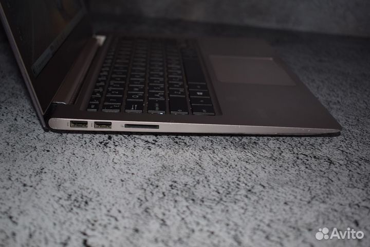 Ноутбук asus на Core i5-4210U/ 840M/ IPS