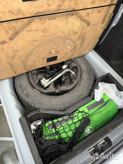 Skoda Rapid 1.6 МТ, 2019, 300 000 км