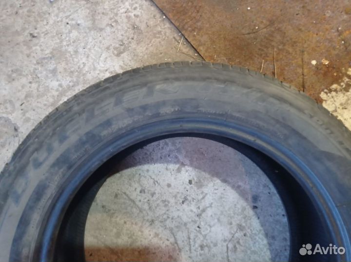 Bridgestone Dueler H/P 215/60 R17