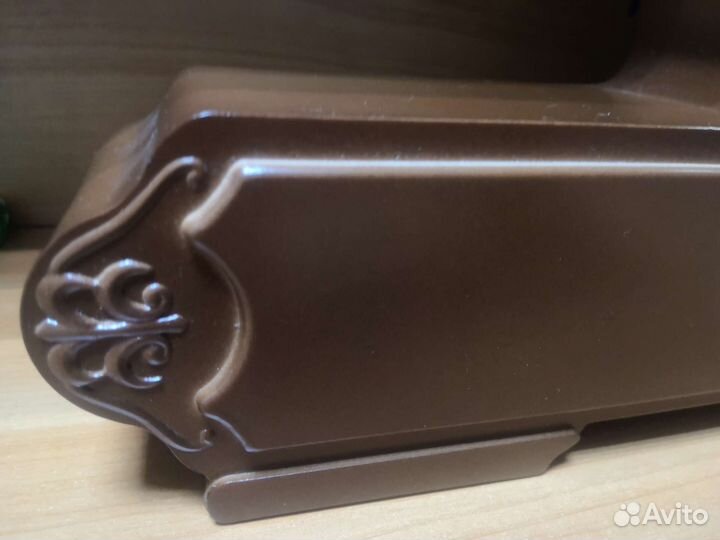 Настольные часы 