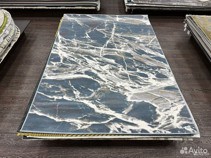 Ковер новый 1.6х2.3