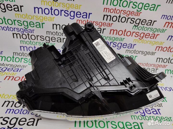 Правая LED Фара Land Rover Defender 2 L663 2020