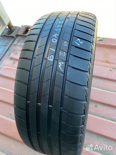 Bridgestone Turanza T005 225/40 R19 93W