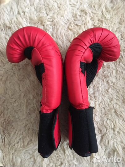 Боксерские перчатки 6 oz