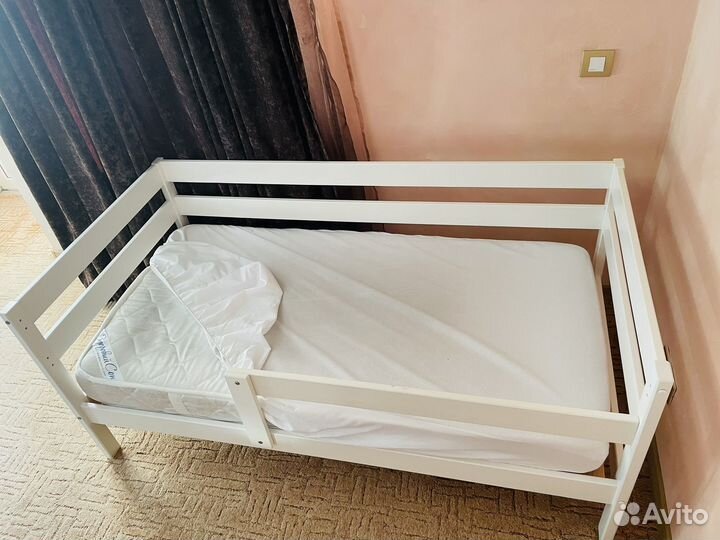 Детская кровать от 3 лет с бортиками
