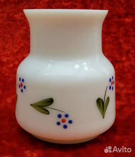 Ваза/Вазочка. Молочное стекло. Роспись СССР
