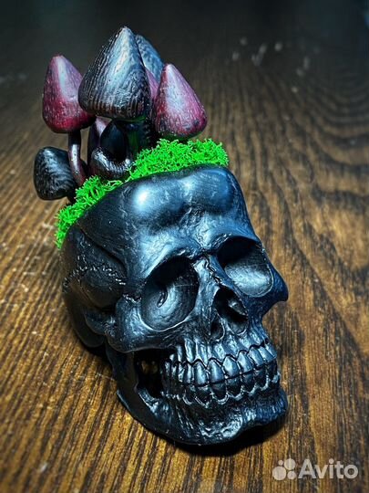 Скульптура Череп