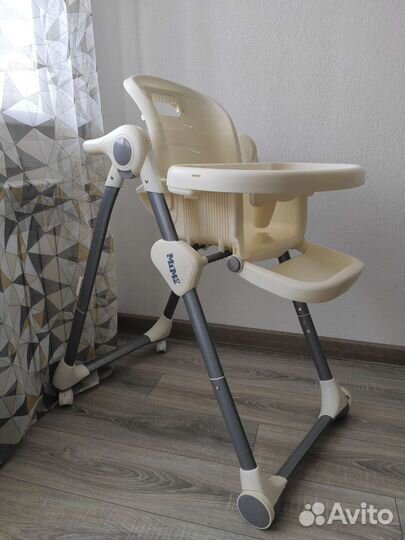 Стульчик для кормления pituso