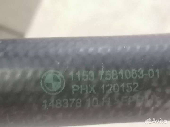 Патрубок системы охлаждения BMW 3-Series