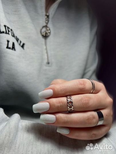 Мастер маникюра