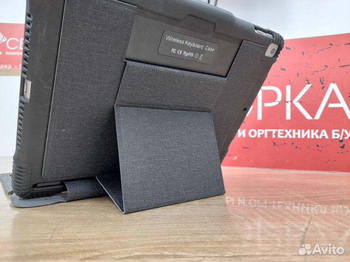 Клавиатура чехол для iPad