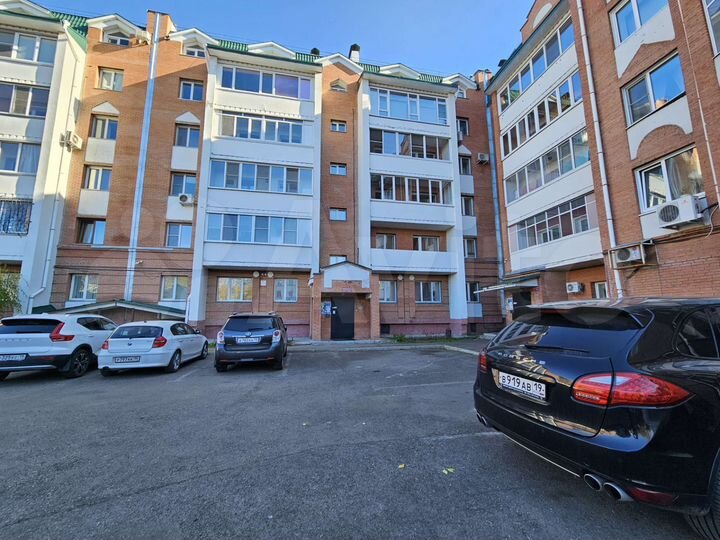 3-к. квартира, 99,9 м², 3/6 эт.