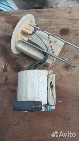 Тойота Виц с 05г - запчасти бензонасоса