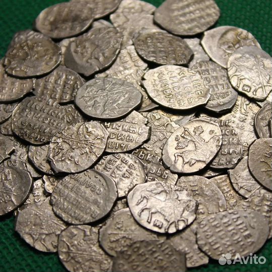 70 чешуек Бориса Годунова. Можно на выбор