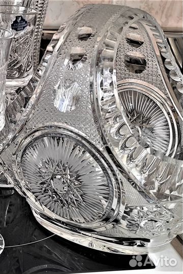 Хрусталь: наборы фужеров, бокалов, рюмок, вазы