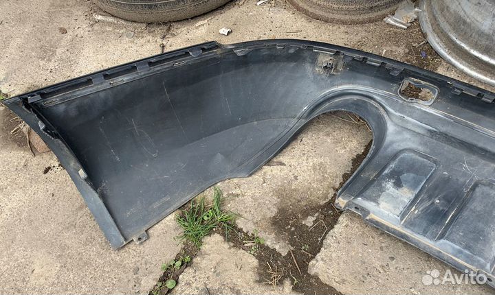 Б/У Спойлер заднего бампера Audi Q7 2005