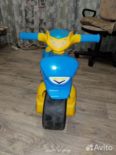 Детский мотоцикл беговел