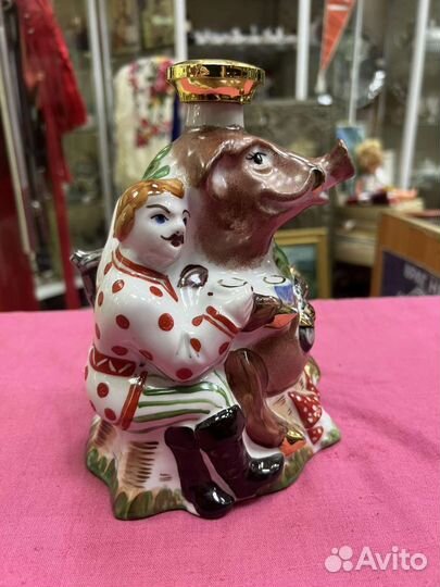 Фарфоровый штоф. гарднер